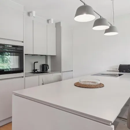 In Tossens With Kitchen *