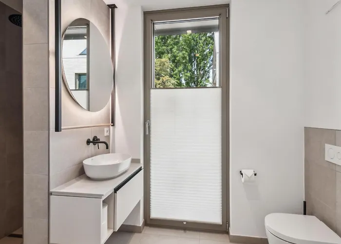 Apartman In With Kitchen